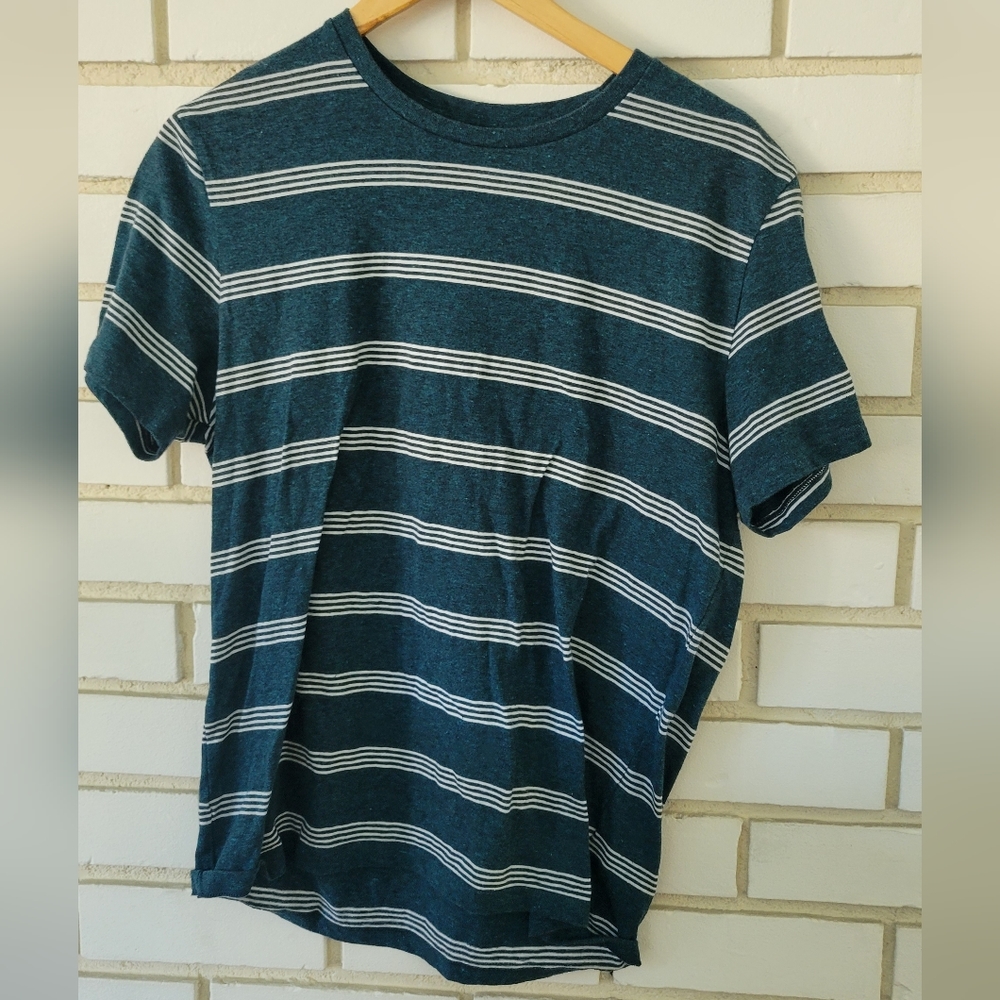 Men's shirt